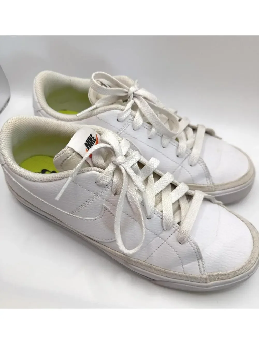 Nike Court Legacy In White - Women's 8.5